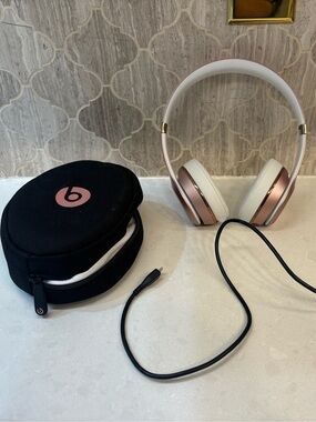 Beats Solo 3 wireless headphones